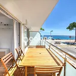 Onades Apartment *